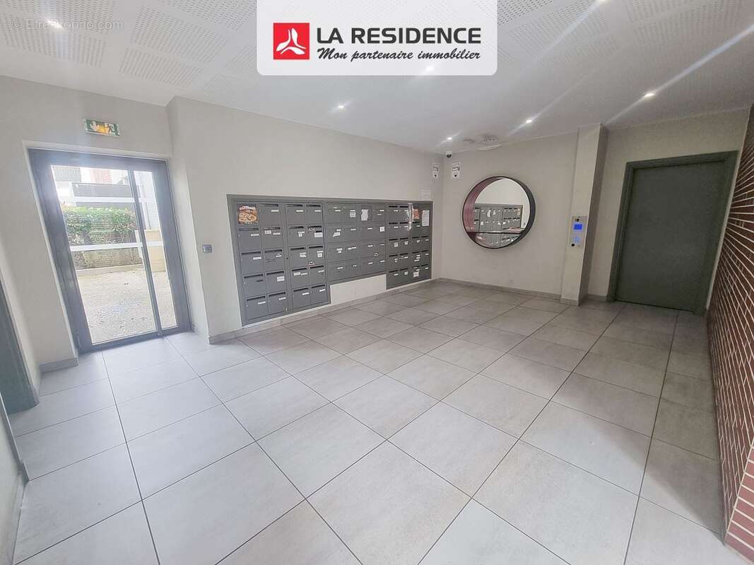 Appartement à STAINS