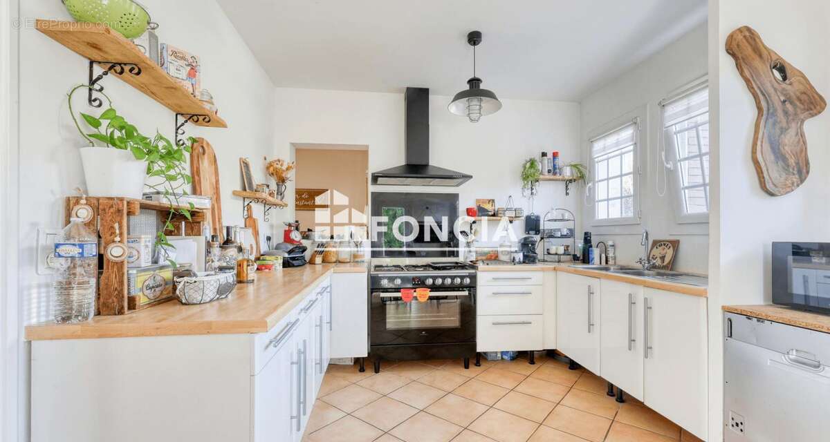 Maison à SIX-FOURS-LES-PLAGES