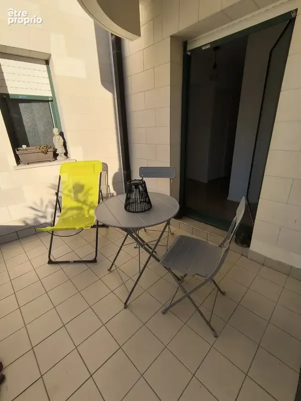 En vente à Arras : appartement T4 avec terrasse et garage - photo 7