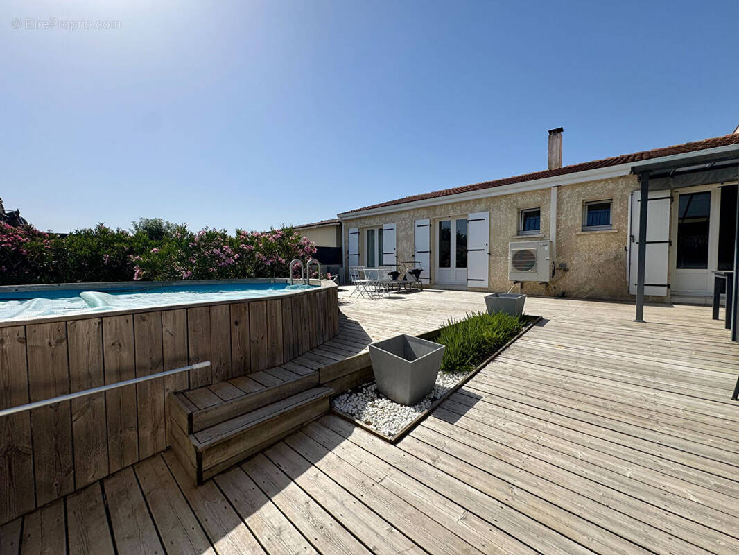 Maison à BEAUGEAY