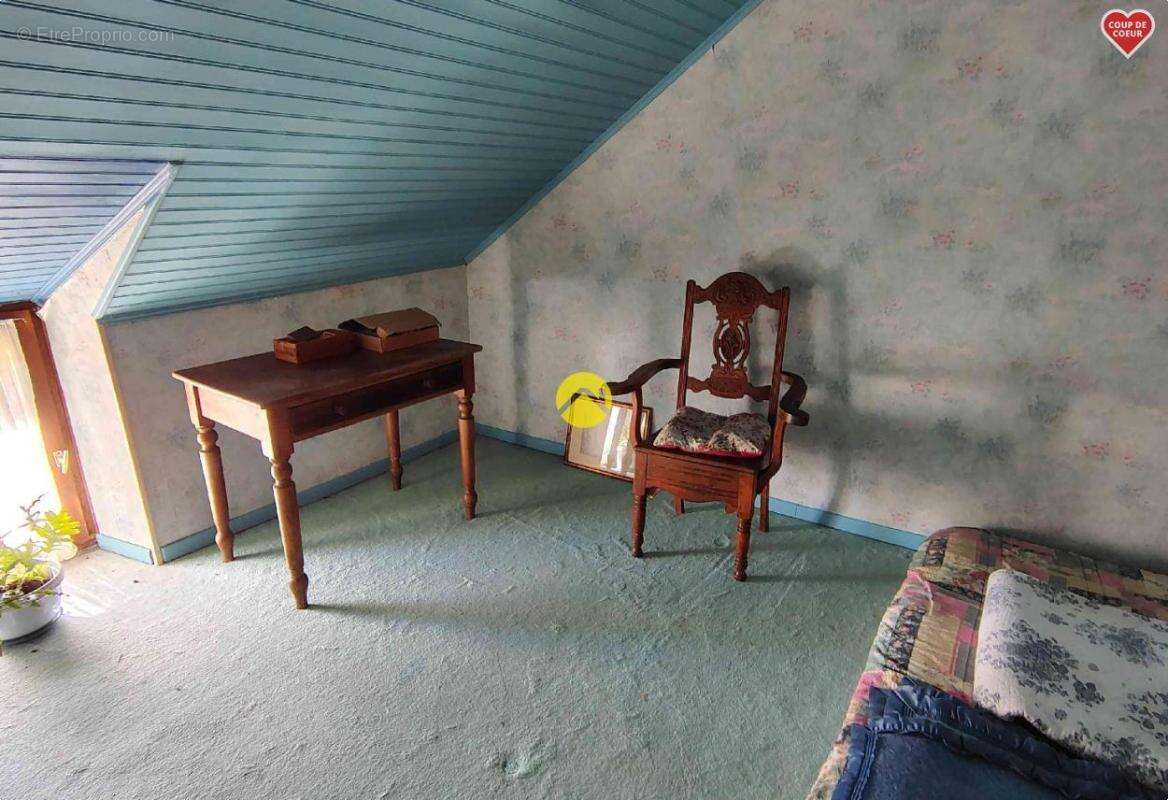 Maison à NEUILLY-EN-DUN