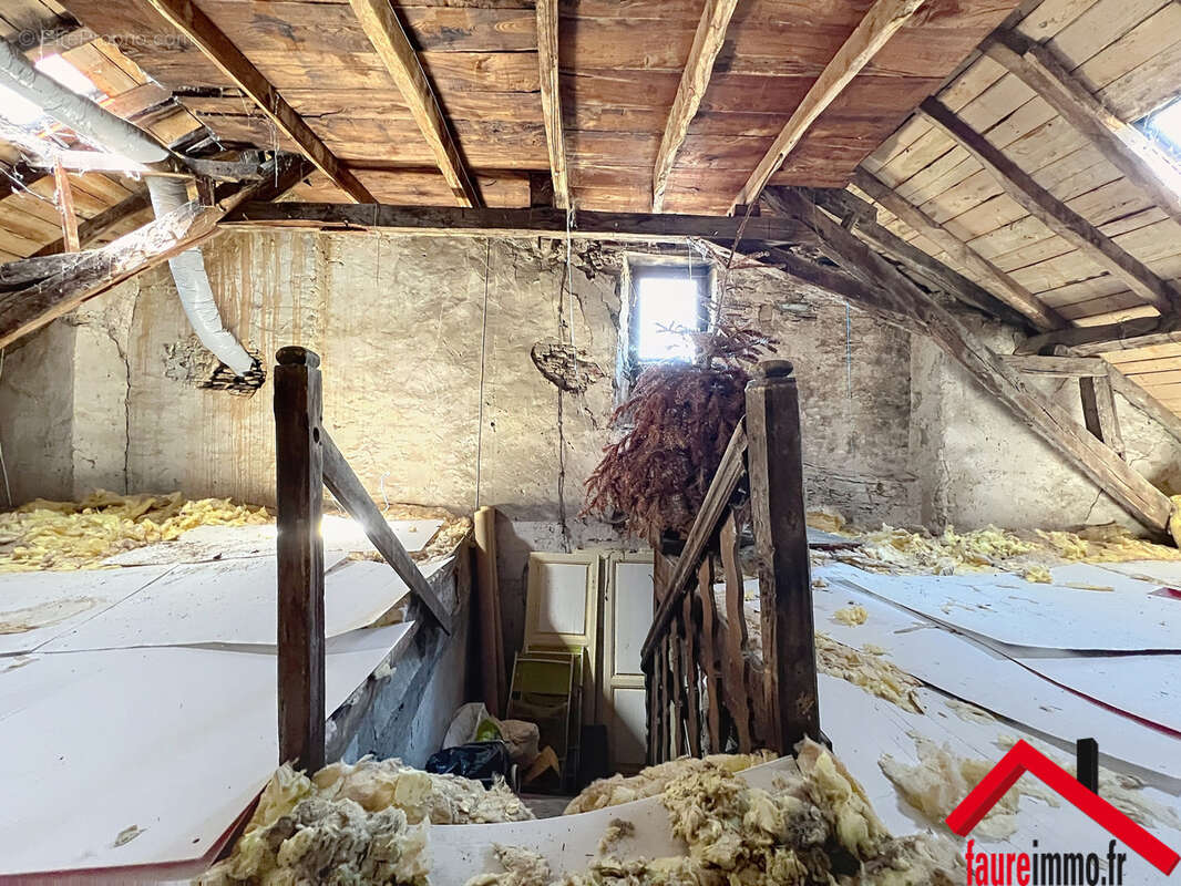 Appartement à DONZENAC