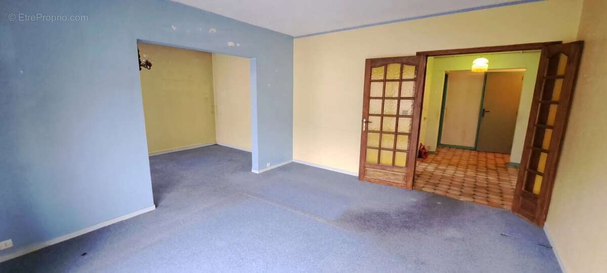 Appartement à LE PONT-DE-CLAIX