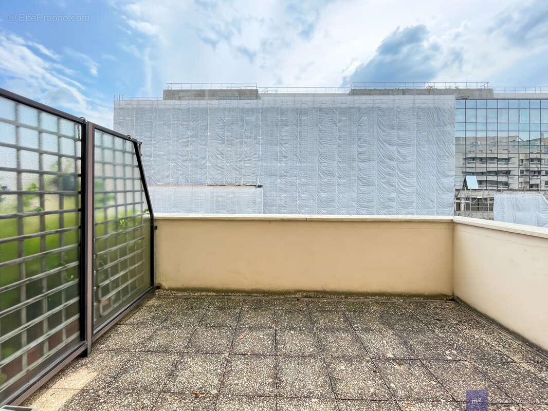Appartement 84 m² à Levallois-Perret  - photo 4