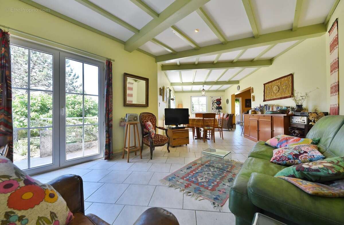 Maison à UZES