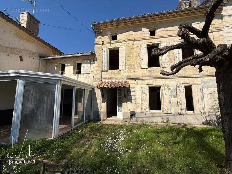 Maison à SAINTE-TERRE
