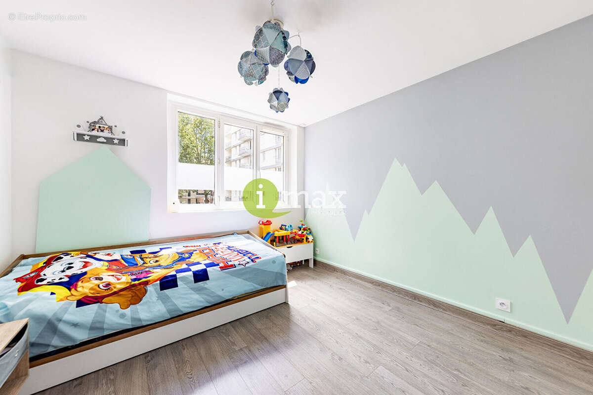 Appartement à CLICHY