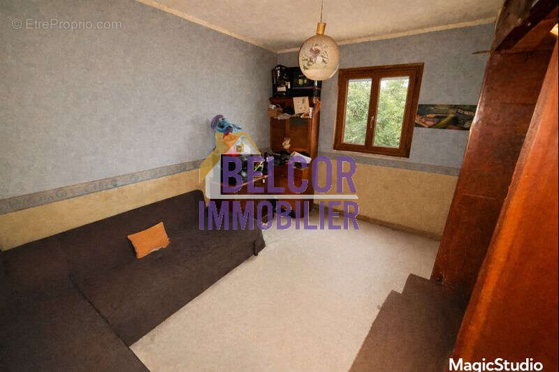 Maison à ECHILLEUSES