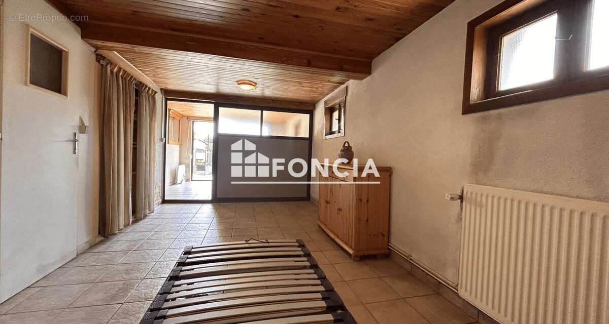 Maison à DRUMETTAZ-CLARAFOND