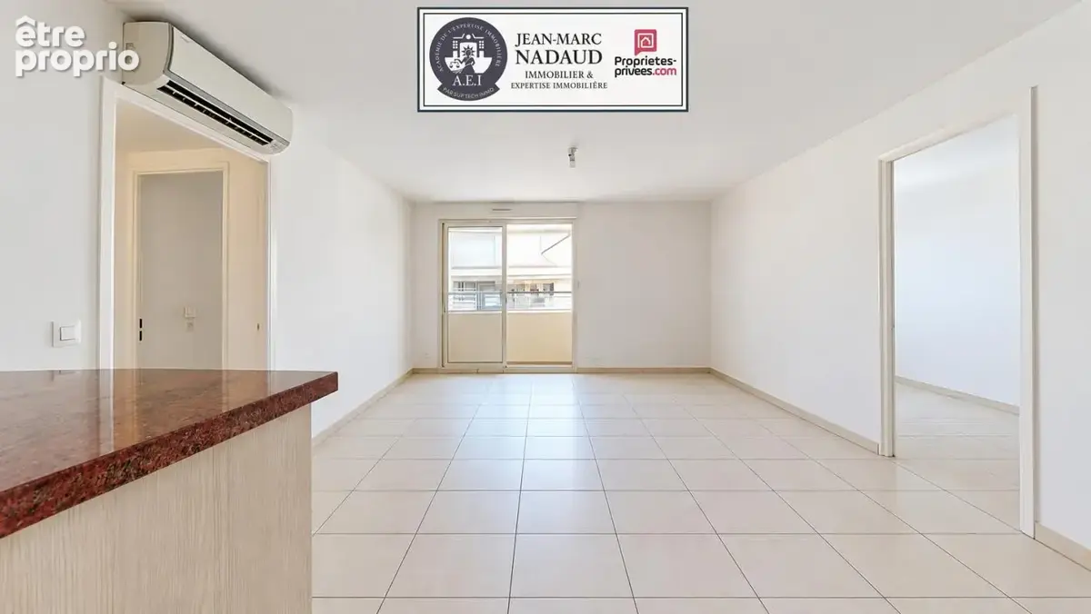 Saint-Raphaël-Vieux Port -T4, 91m2 - grande terrasse - climatisation- 2 grands garages avec espaces de stockage - photo 8