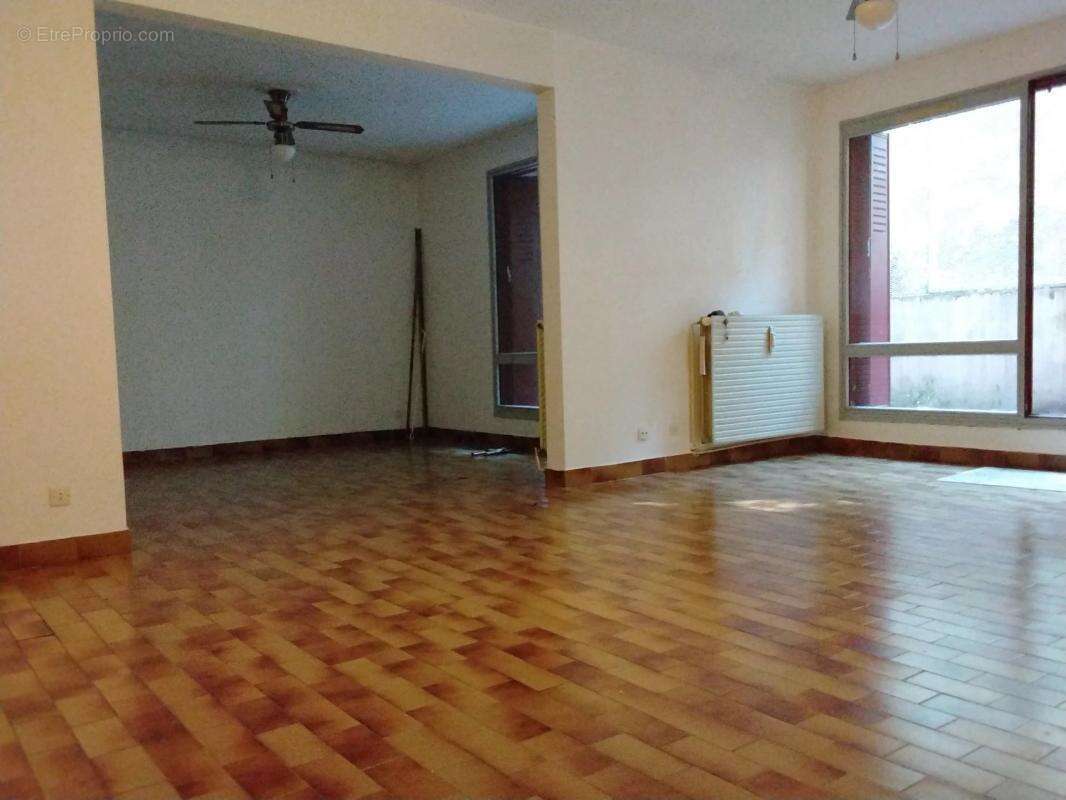 Appartement à ECHIROLLES