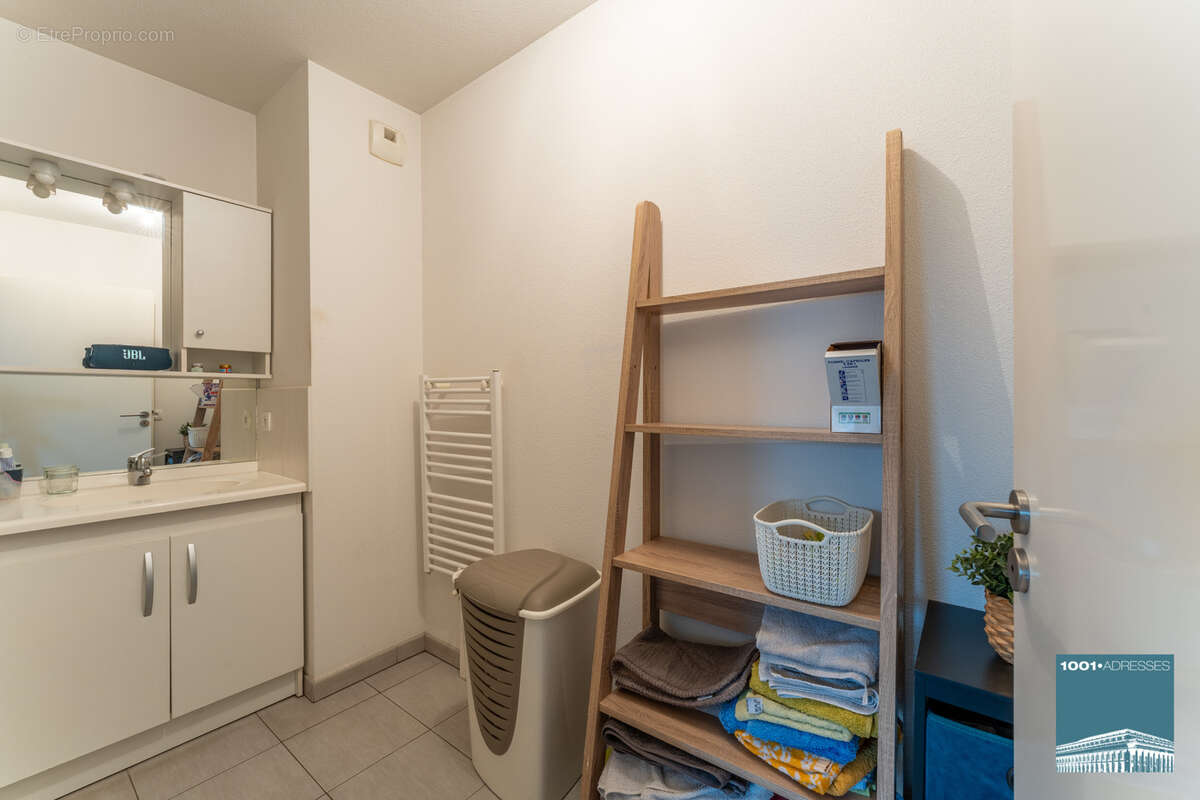 Appartement à VILLENAVE-D'ORNON