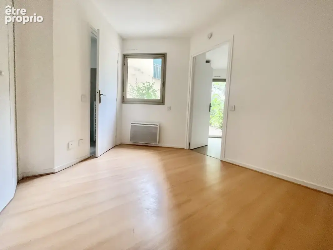 Dans luxueuse résidence au centre du CANNET - photo 8