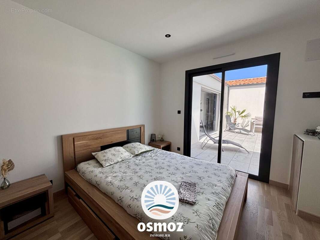 Maison 151 m² à Saint-Sauveur-D'aunis  - photo 8