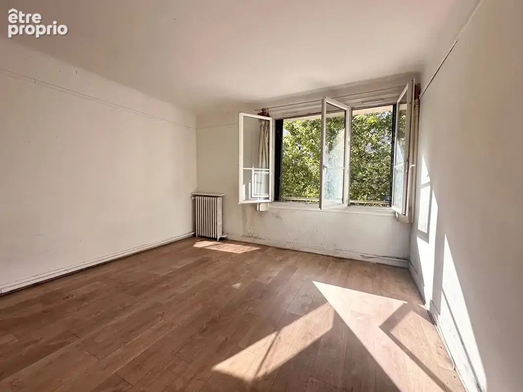 Appartement Paris 18ème 3 pièces 65,75 m2 - photo 2