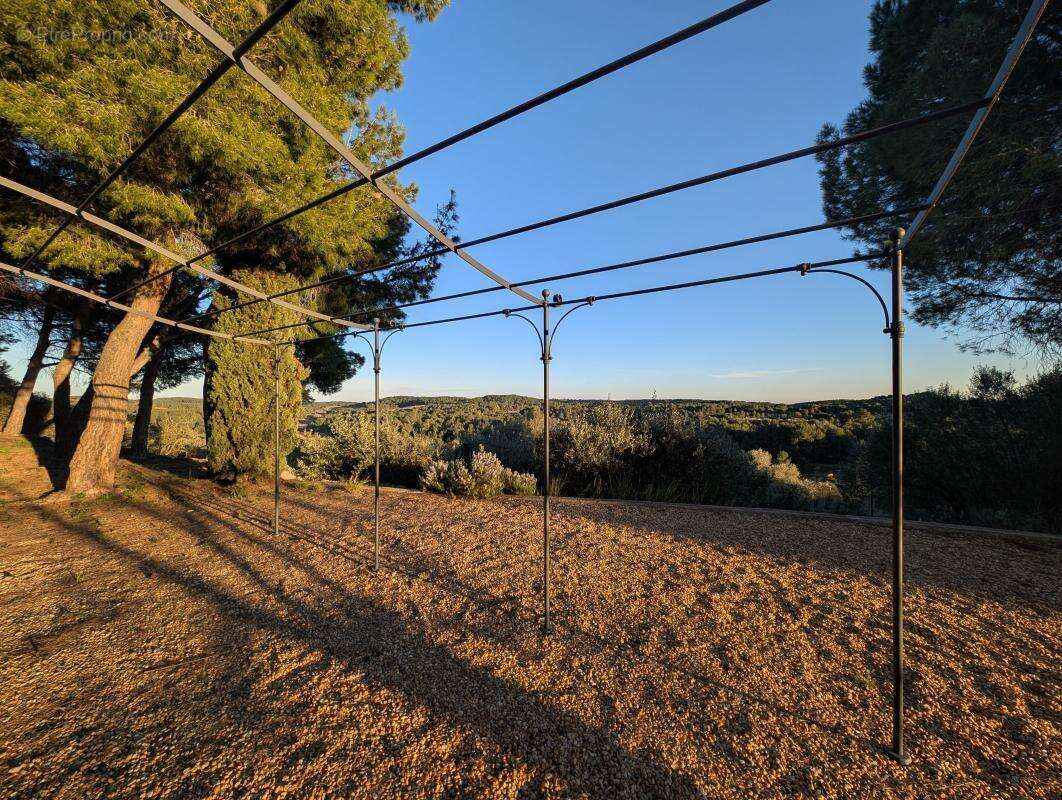 Maison à CASTELNAU-DE-GUERS