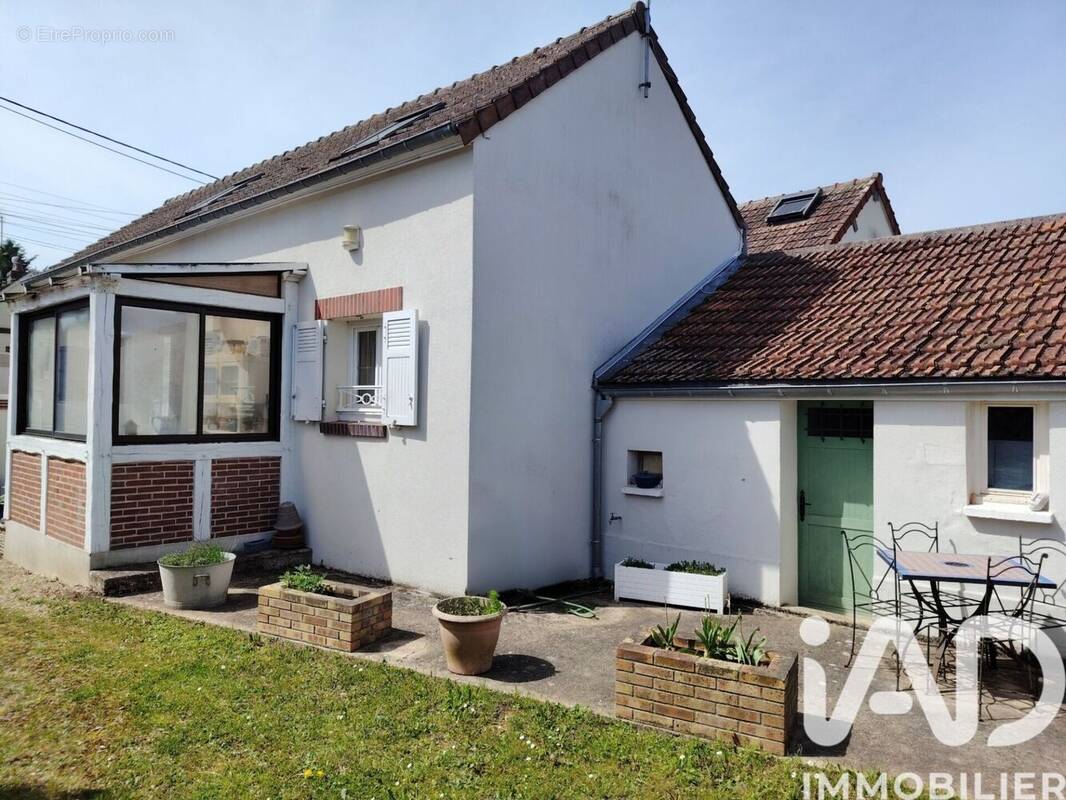 Photo 1 - Maison à CHARTRES