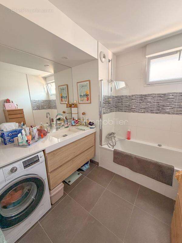 ARRADON - Appartement de standing de 66 m2 avec balcon Ouest de 16 m2 et garage - photo 6