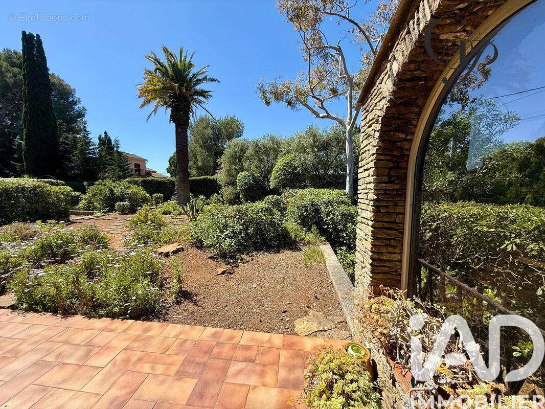 Photo 1 - Maison à SIX-FOURS-LES-PLAGES