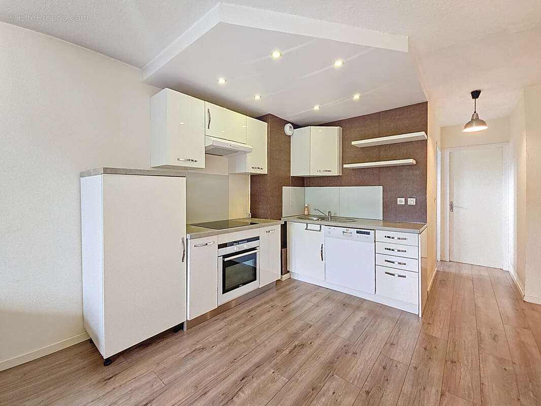 Appartement à MEYTHET