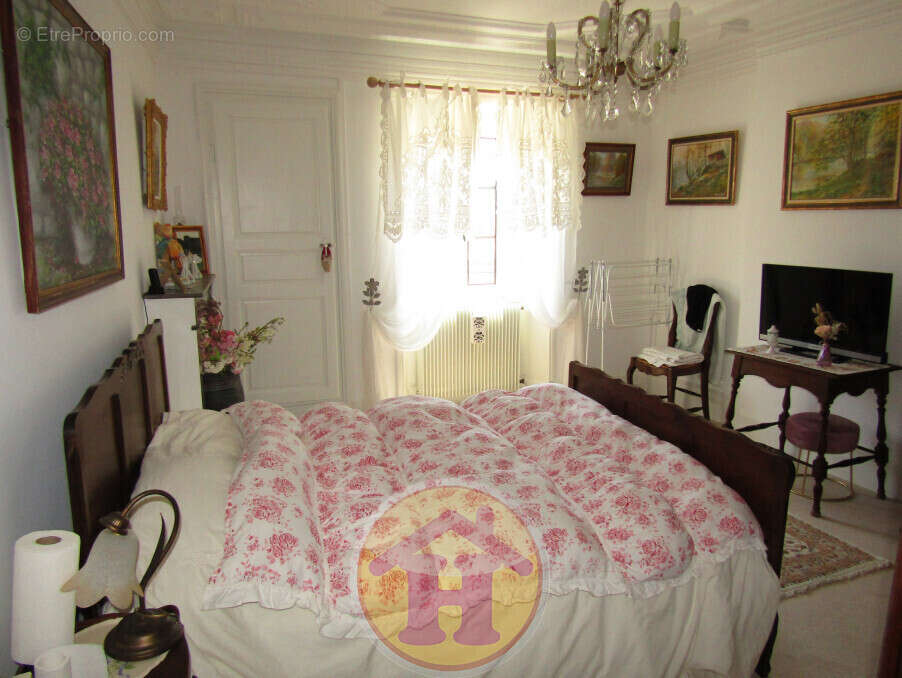 Maison à ROCHECHOUART