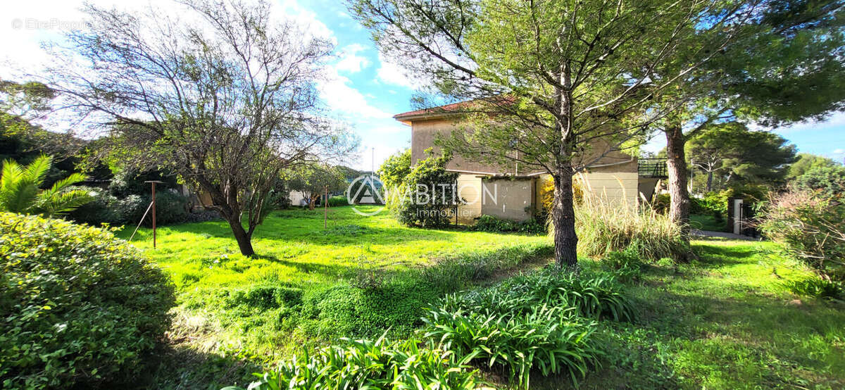 Maison à SAINT-RAPHAEL