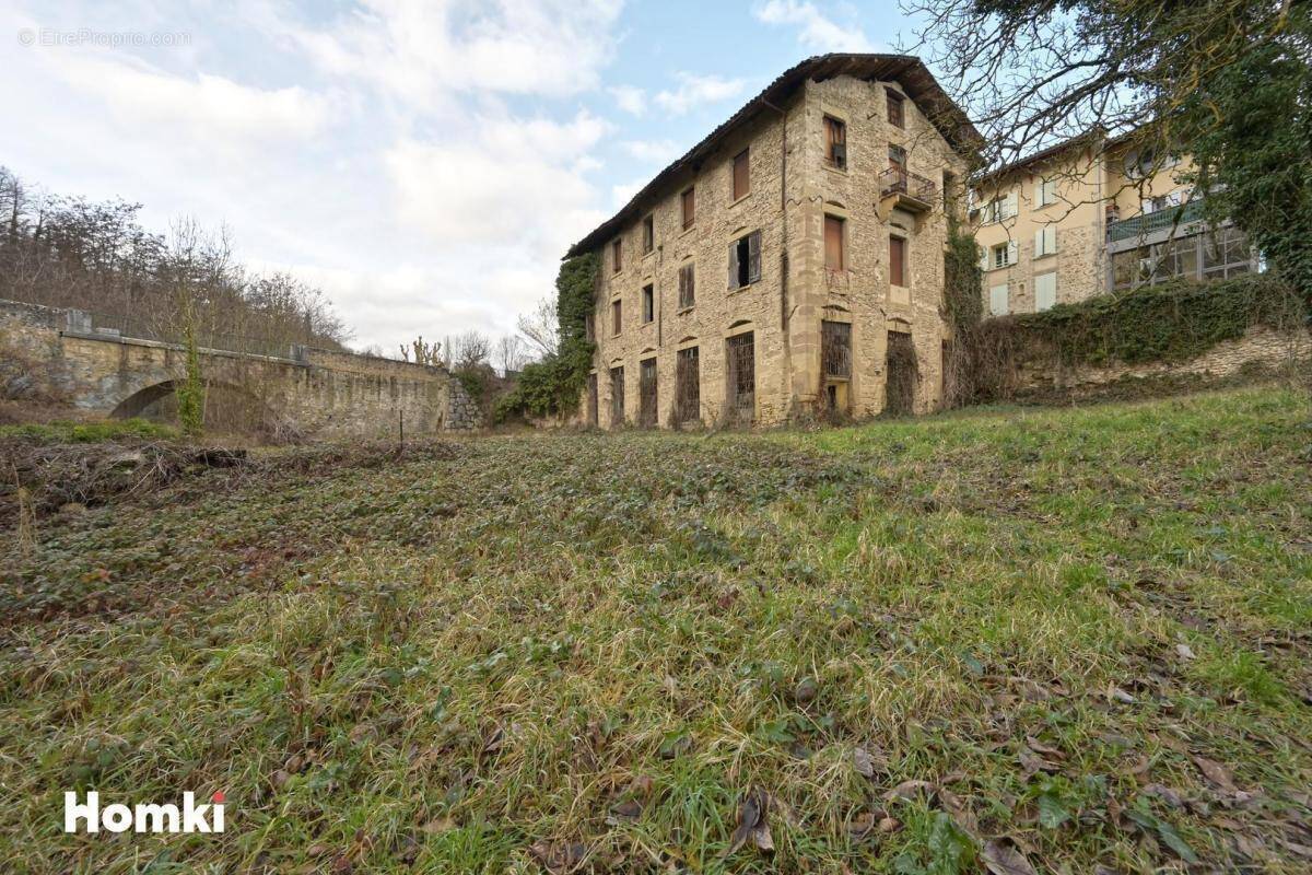Commerce à SAINT-ANTOINE-L'ABBAYE
