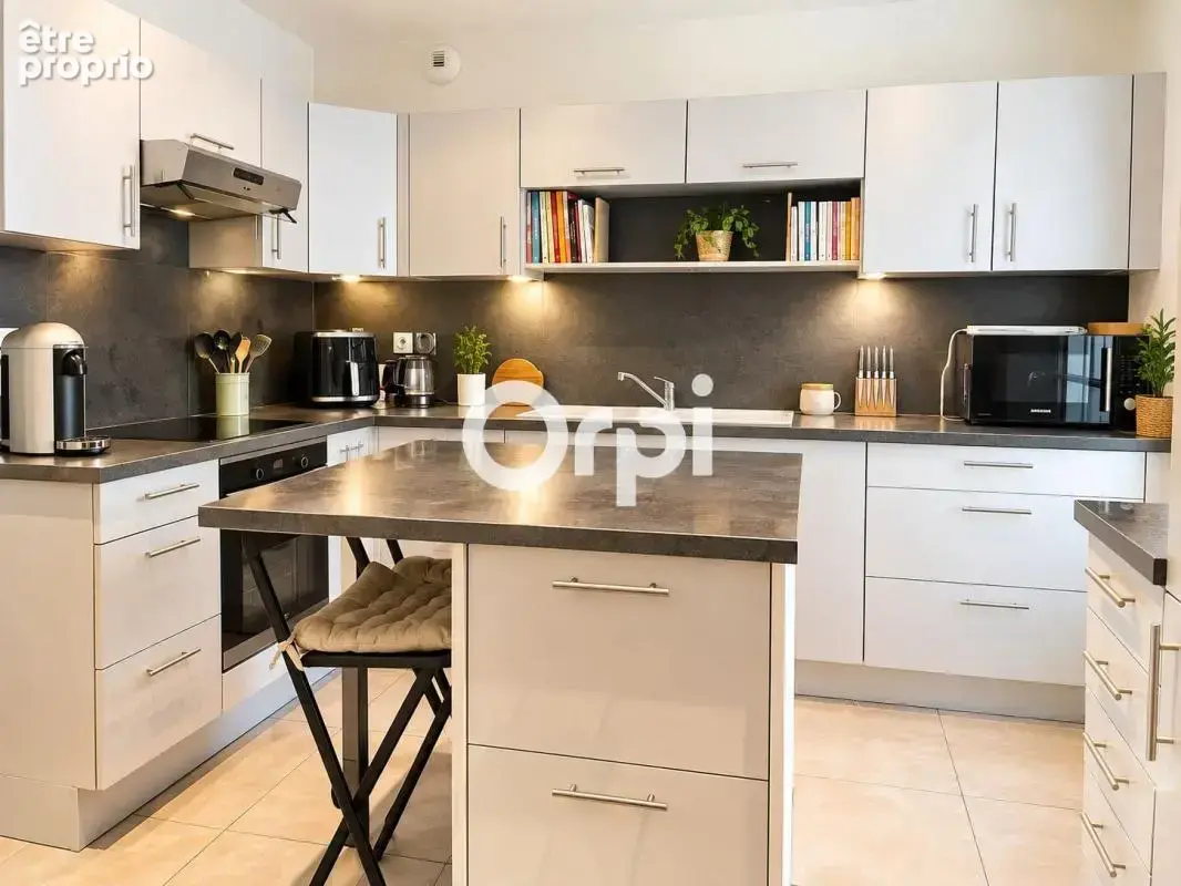 Appartement À Vendre - photo 3