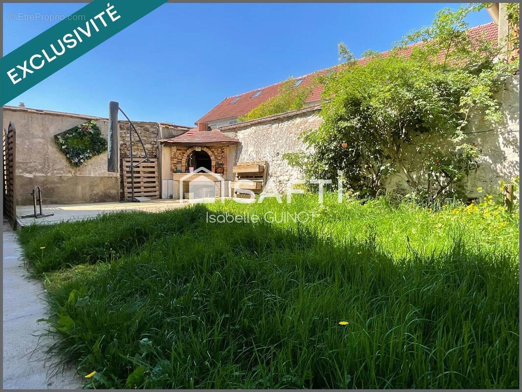 Photo 1 - Maison à LONGNES