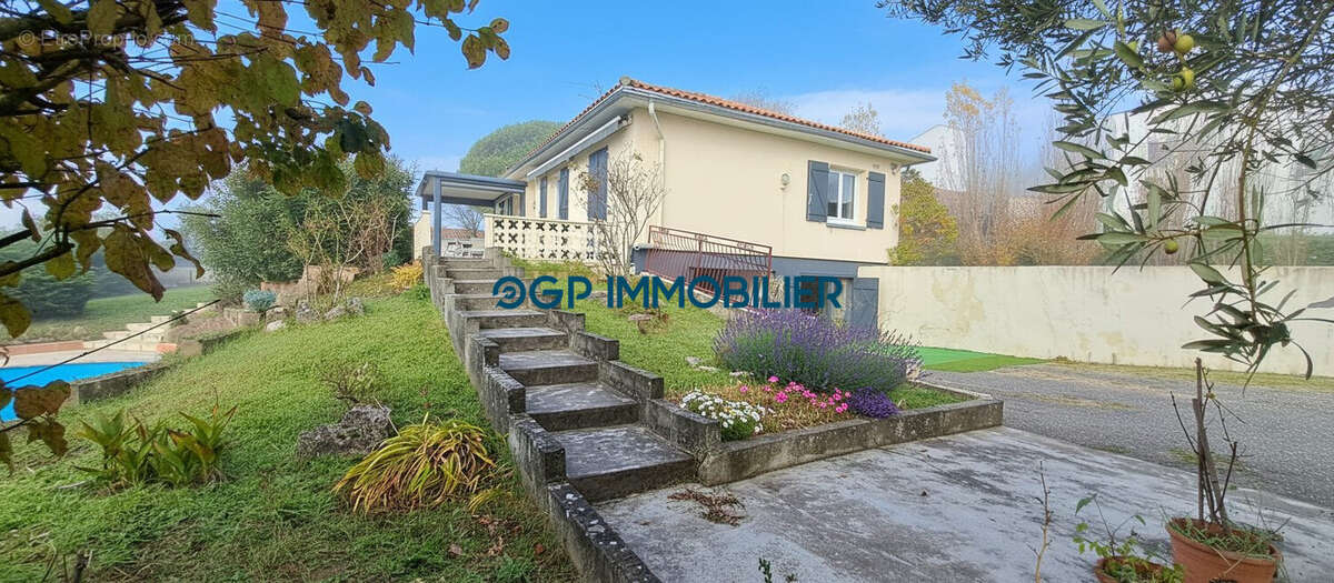 Maison à CASTELNAU-D&#039;ESTRETEFONDS