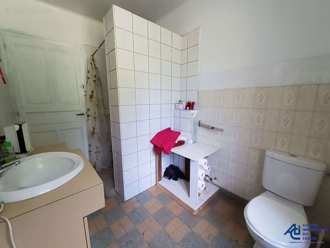 Maison à SAINT-GERAND