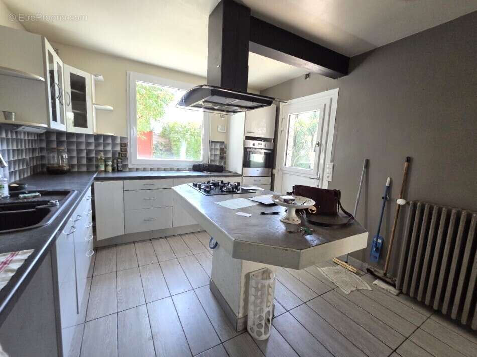 Maison à NEUILLY-PLAISANCE