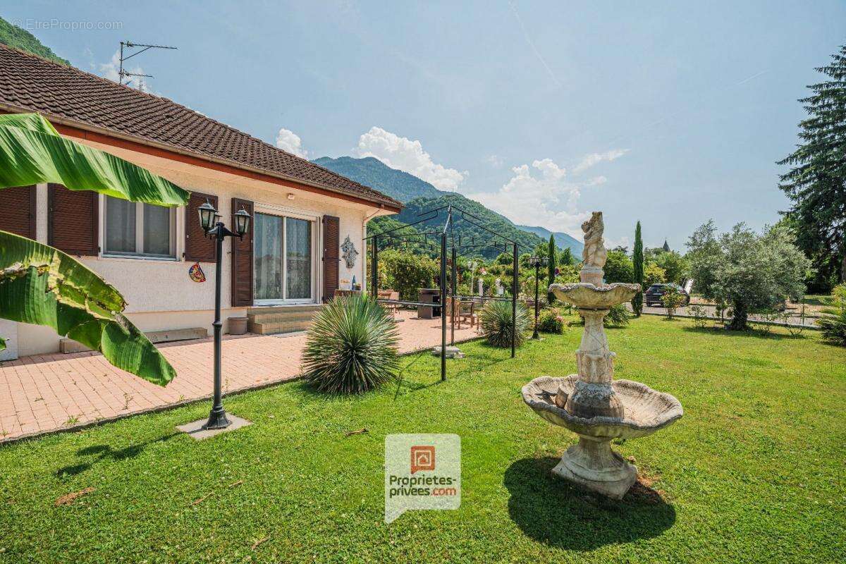 Maison à LE CHEYLAS