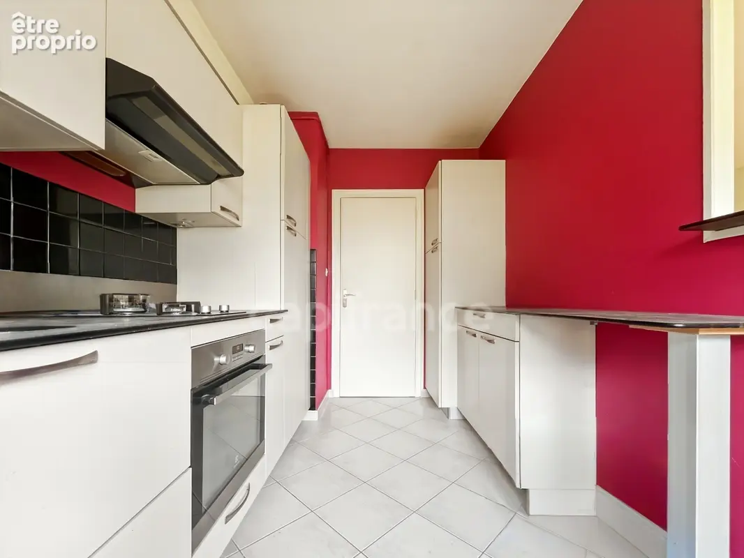 Joli T2 de 47 m² - DIJON - Copropriété très calme - photo 4
