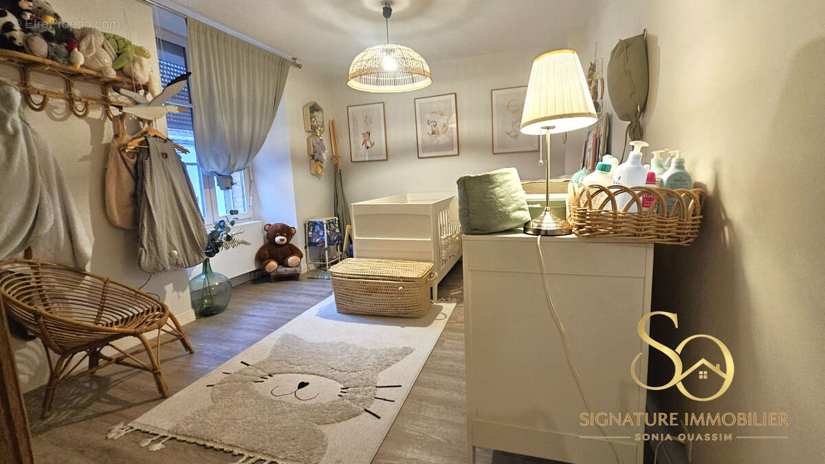 Maison à usage d'habitation et Annexes à 5 min d'EPERNAY (DIZY 51530) - photo 8