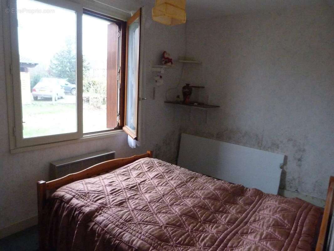 Maison à MEHUN-SUR-YEVRE