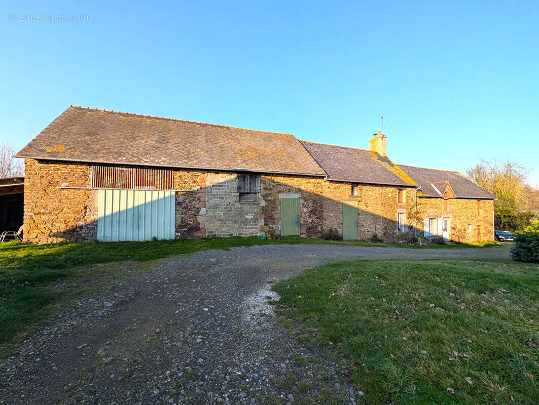 Maison à LA BOUSSAC
