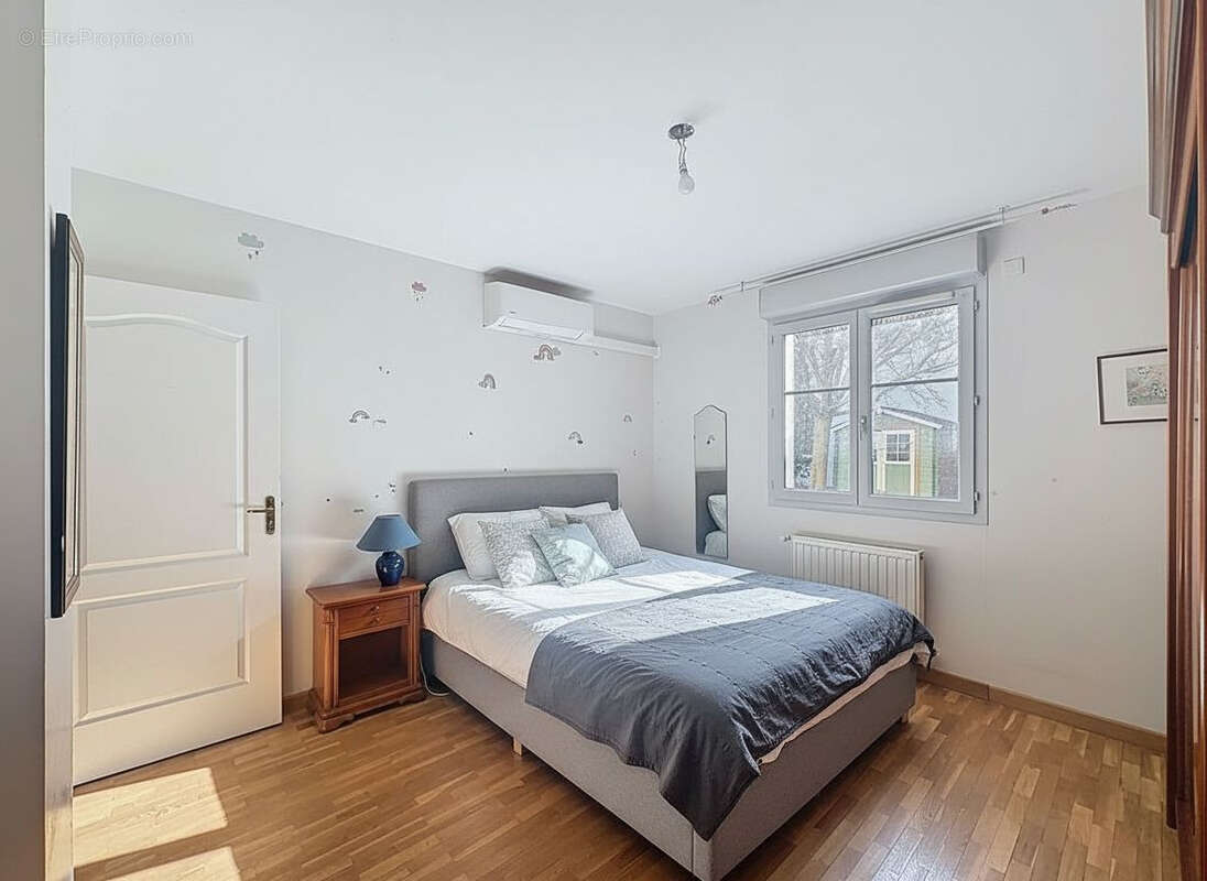 Appartement à CRAPONNE