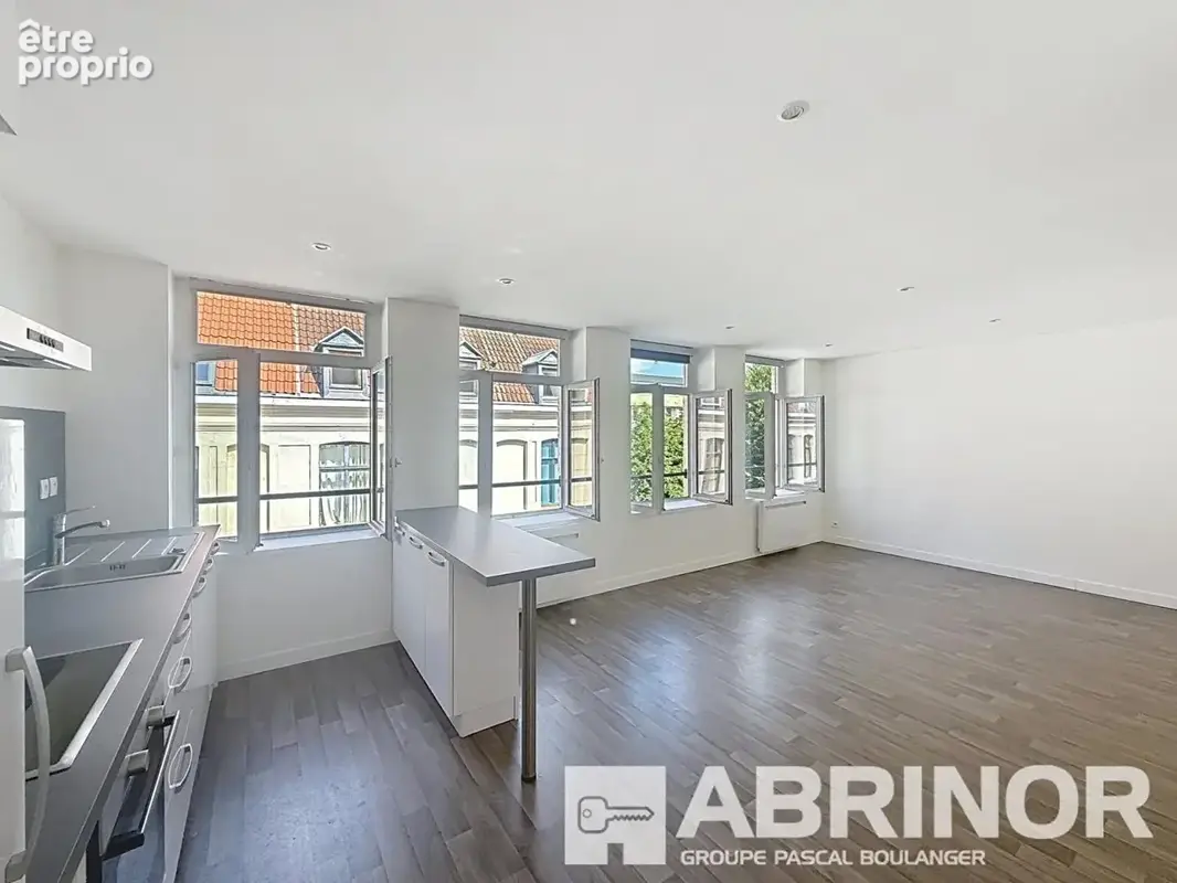 Appartement T2 lumineux , Vieux Lille - photo 2