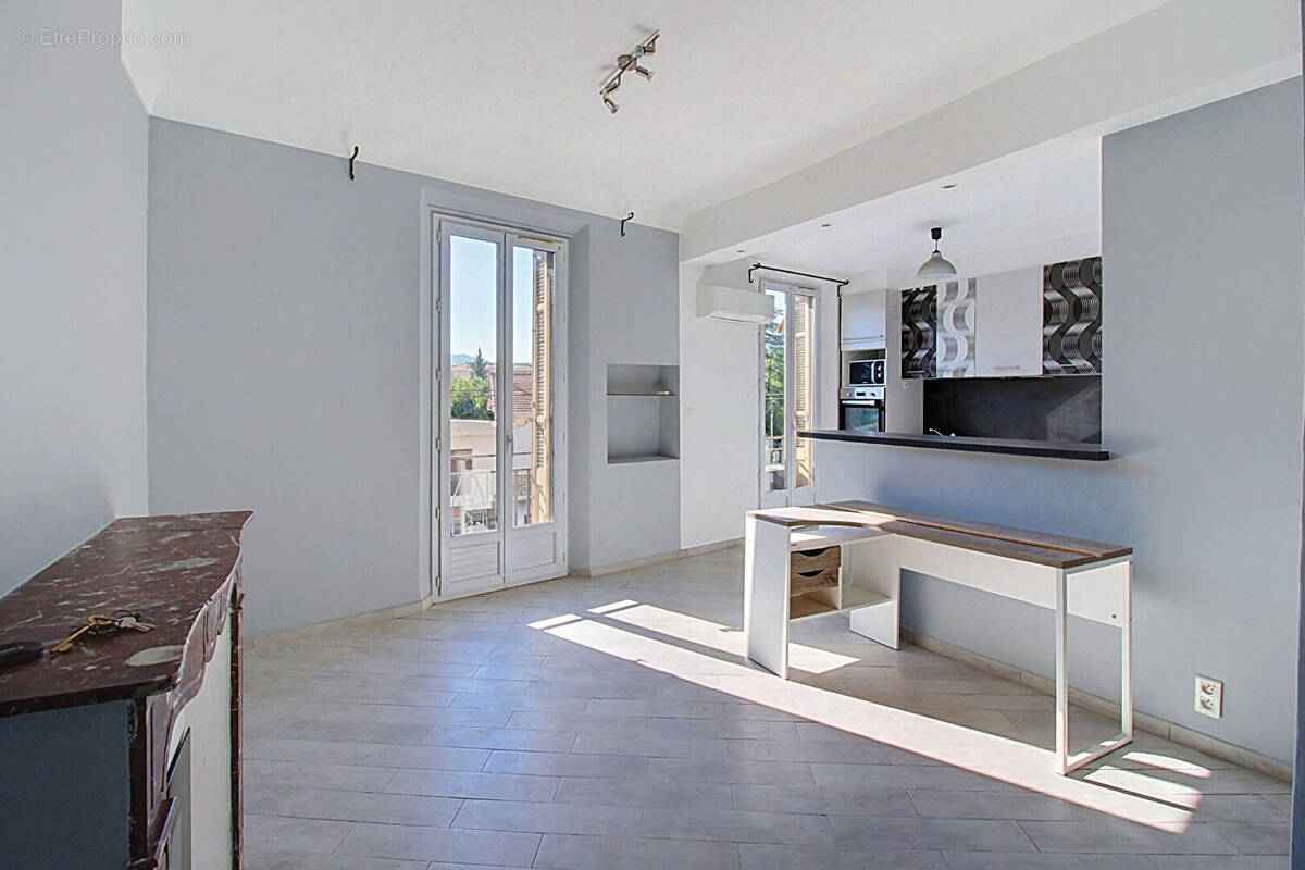 Appartement 3 pièces 58 m² · à Draguignan · 58,1 m² · 119 900 €