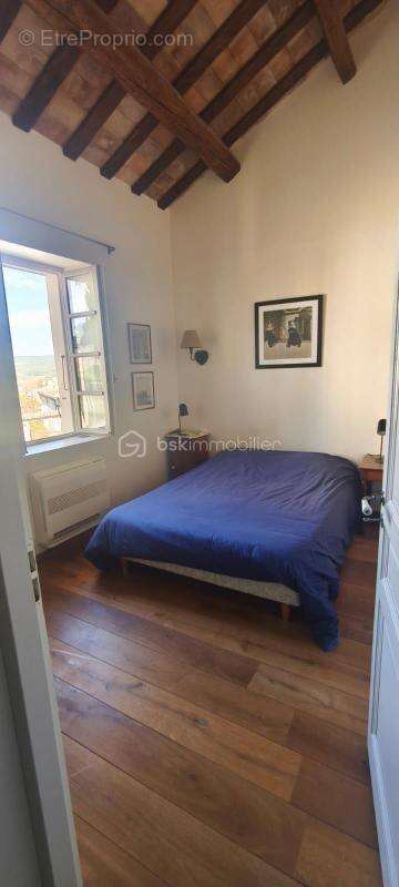 Maison à MONTSEGUR-SUR-LAUZON