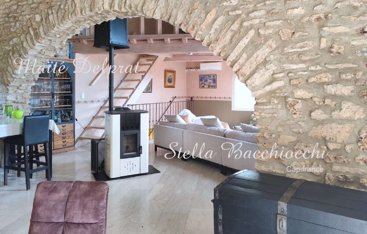 Châteauneuf-de-gadagne – propriété d’exception avec gîtes, piscine & vue panoramique (84) - photo 6
