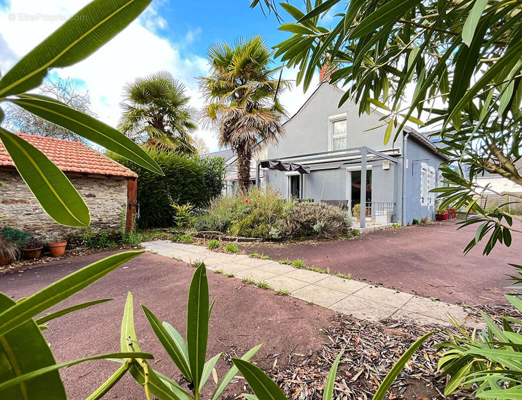 Maison à LA CHAPELLE-SUR-ERDRE