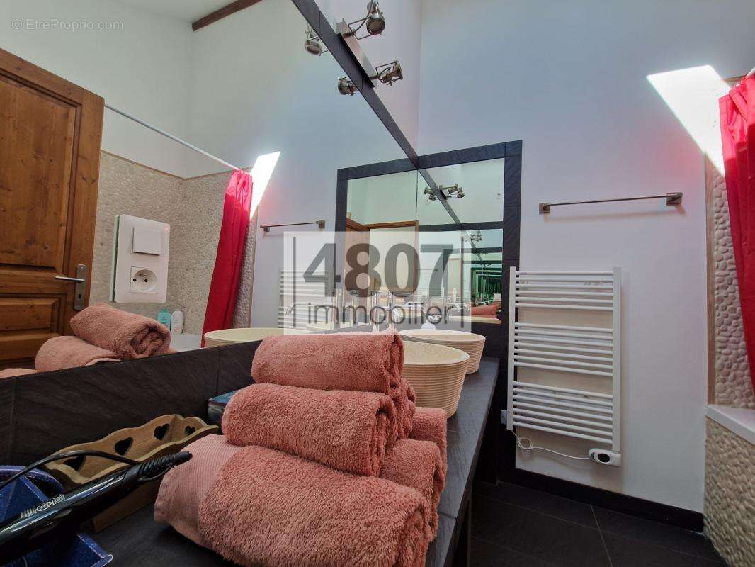 Appartement à HABERE-LULLIN