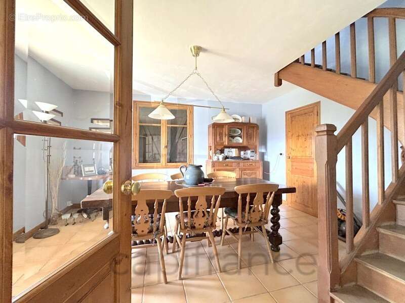 Maison à BEAULIEU-SUR-DORDOGNE