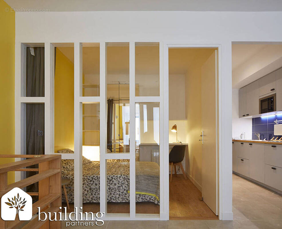 Appartement à PARIS-17E
