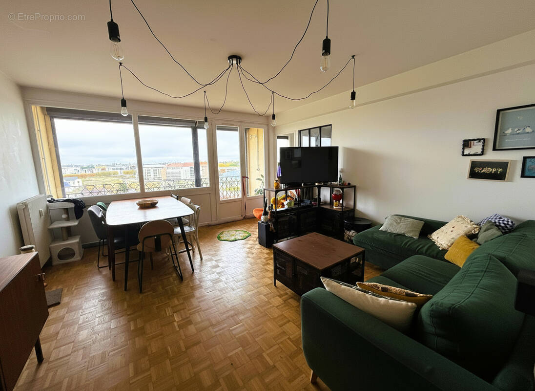 Appartement à LUISANT