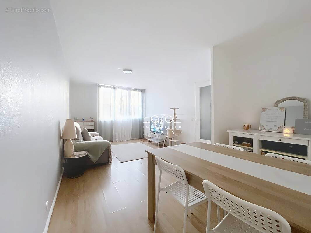 Appartement à MONS-EN-BAROEUL