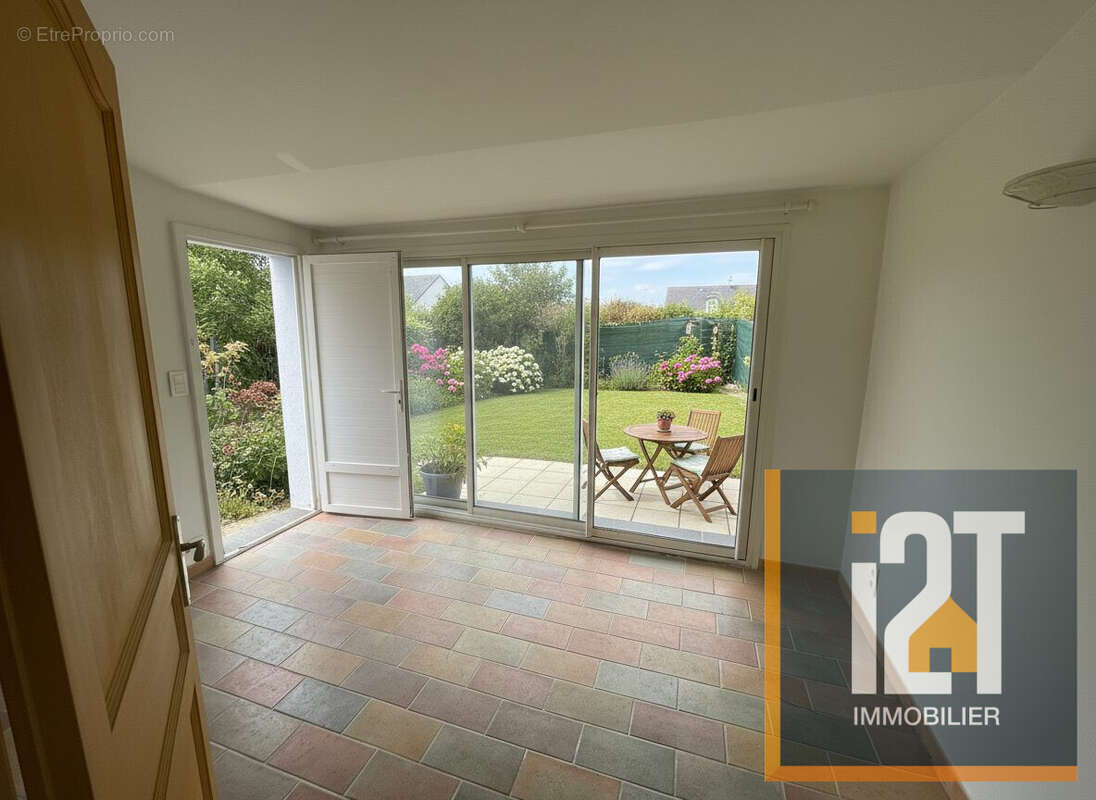 Appartement à CAVEIRAC