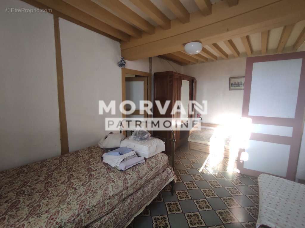 Maison à SAINT-PEREUSE